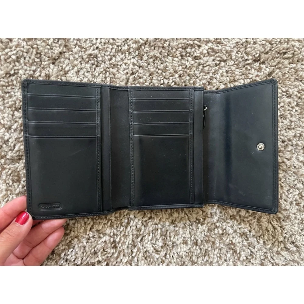 Coach Wallet - Picture 3 of 9